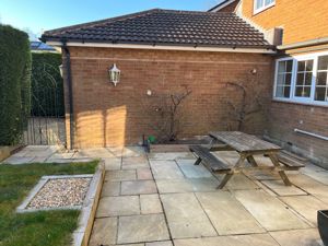 Photo 35- click for photo gallery